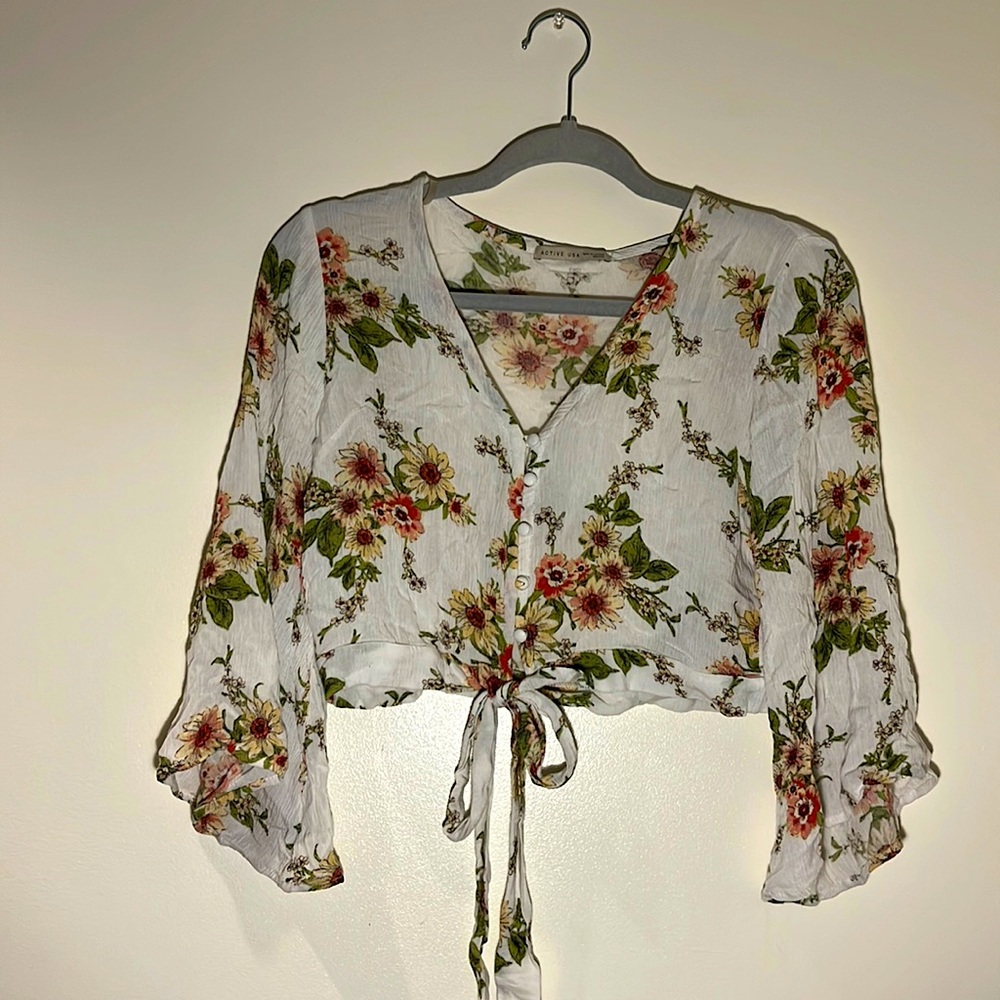 🌼🌸🍃cute crop top 🍃🌸🌼